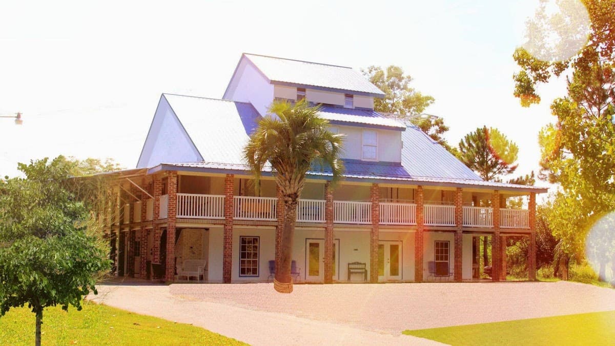 Le Matidora Inn