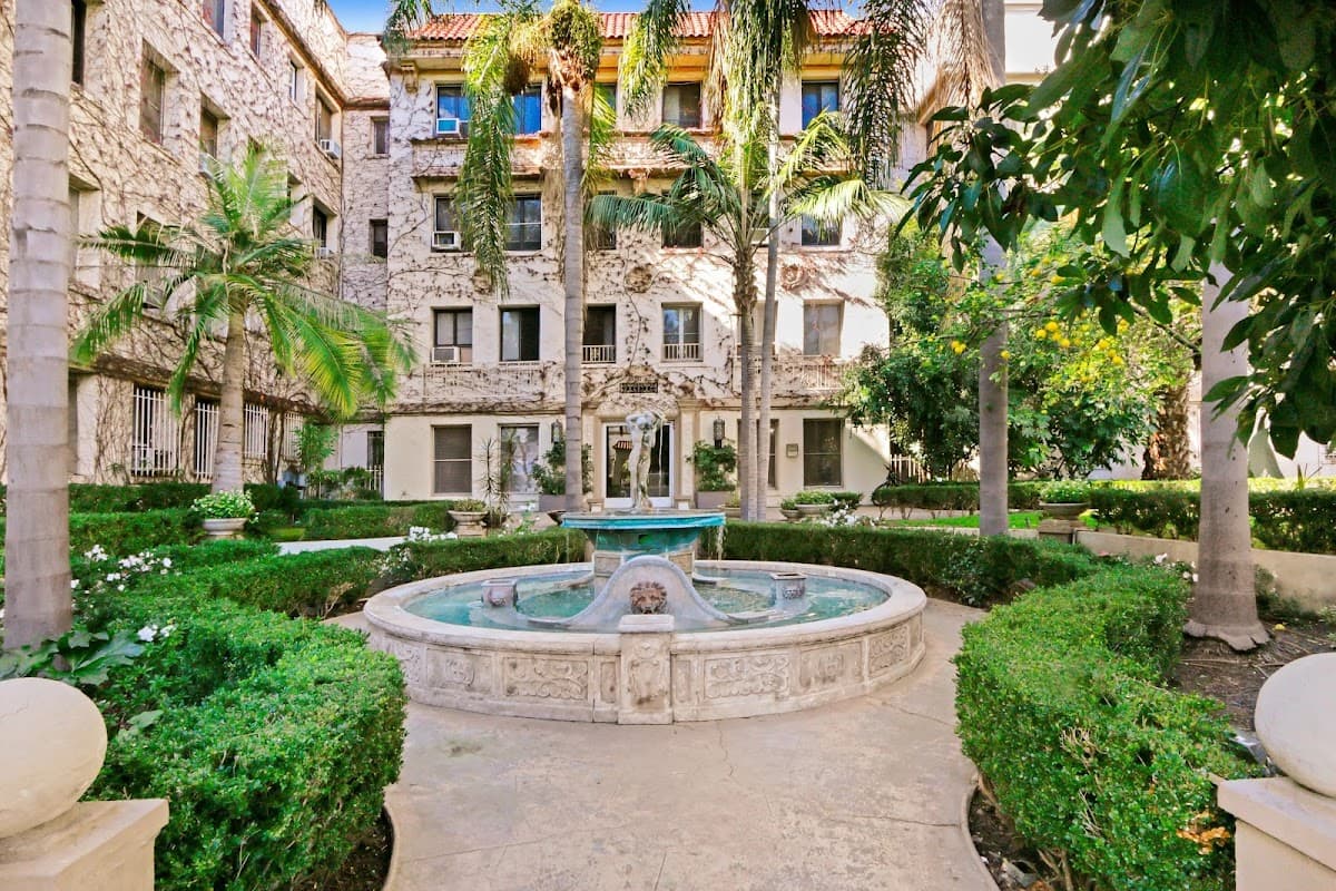 Ancelle Apartments