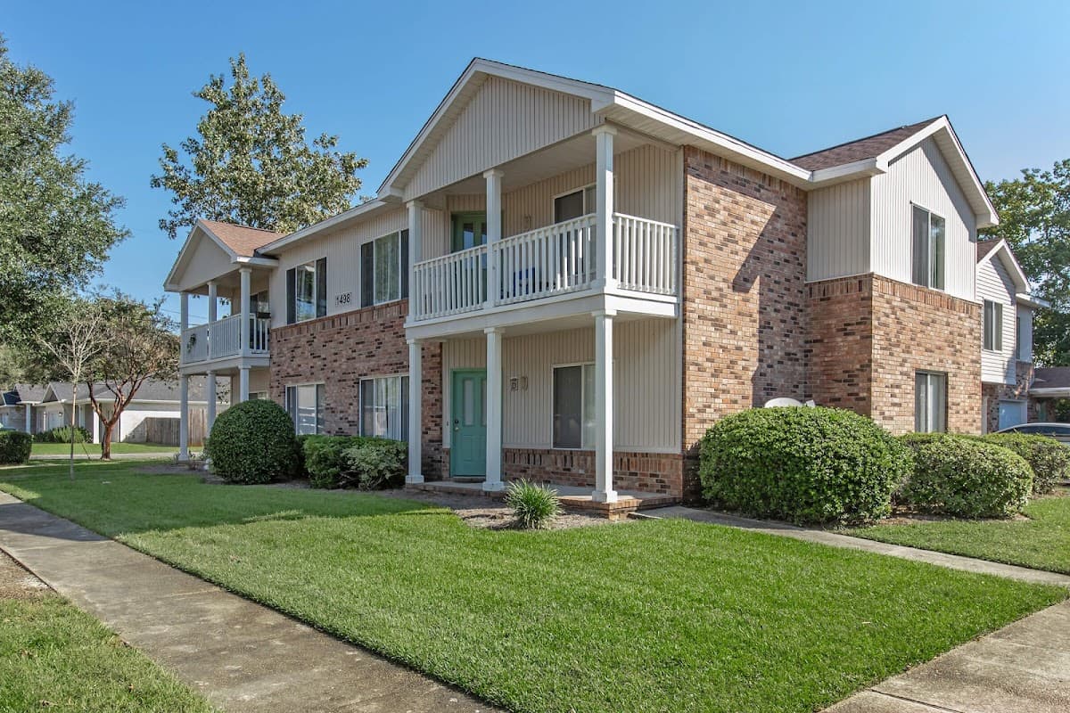 Crosswinds Apartments