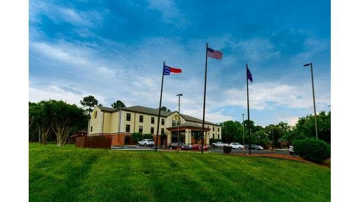 Super 8 by Wyndham High Point/Greensboro