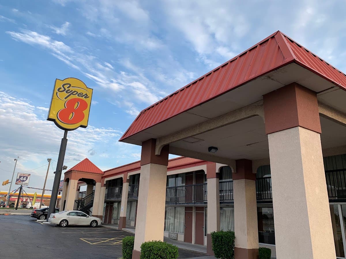 Super 8 by Wyndham Oklahoma Fairgrounds