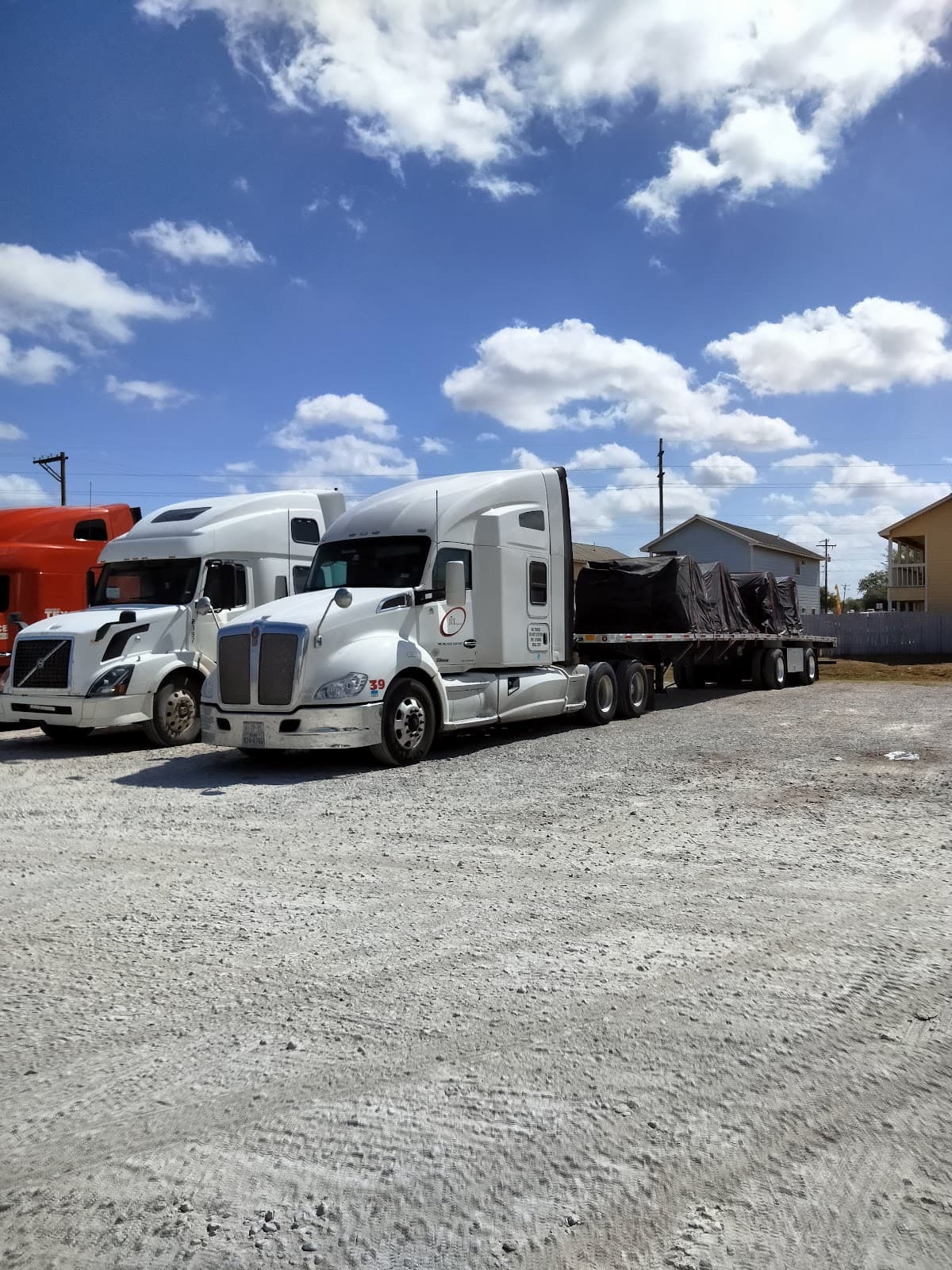 Frio Lodges Rv Park