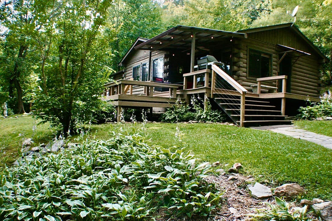 Misty River Cabin