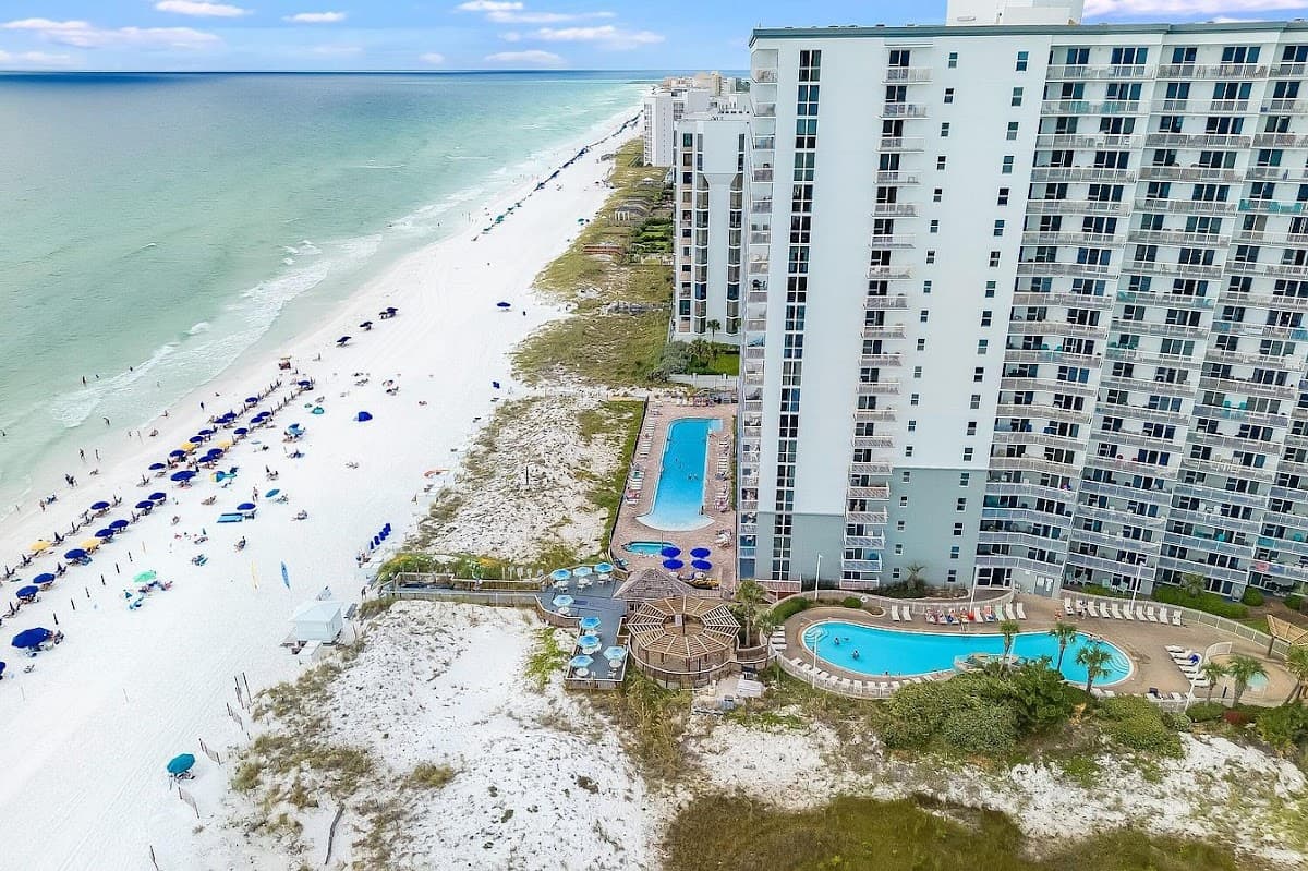 Destin Getaways Condos at Pelican Beach Resort