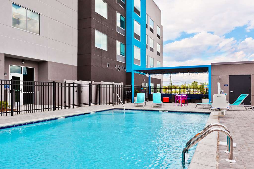 Tru by Hilton Auburn