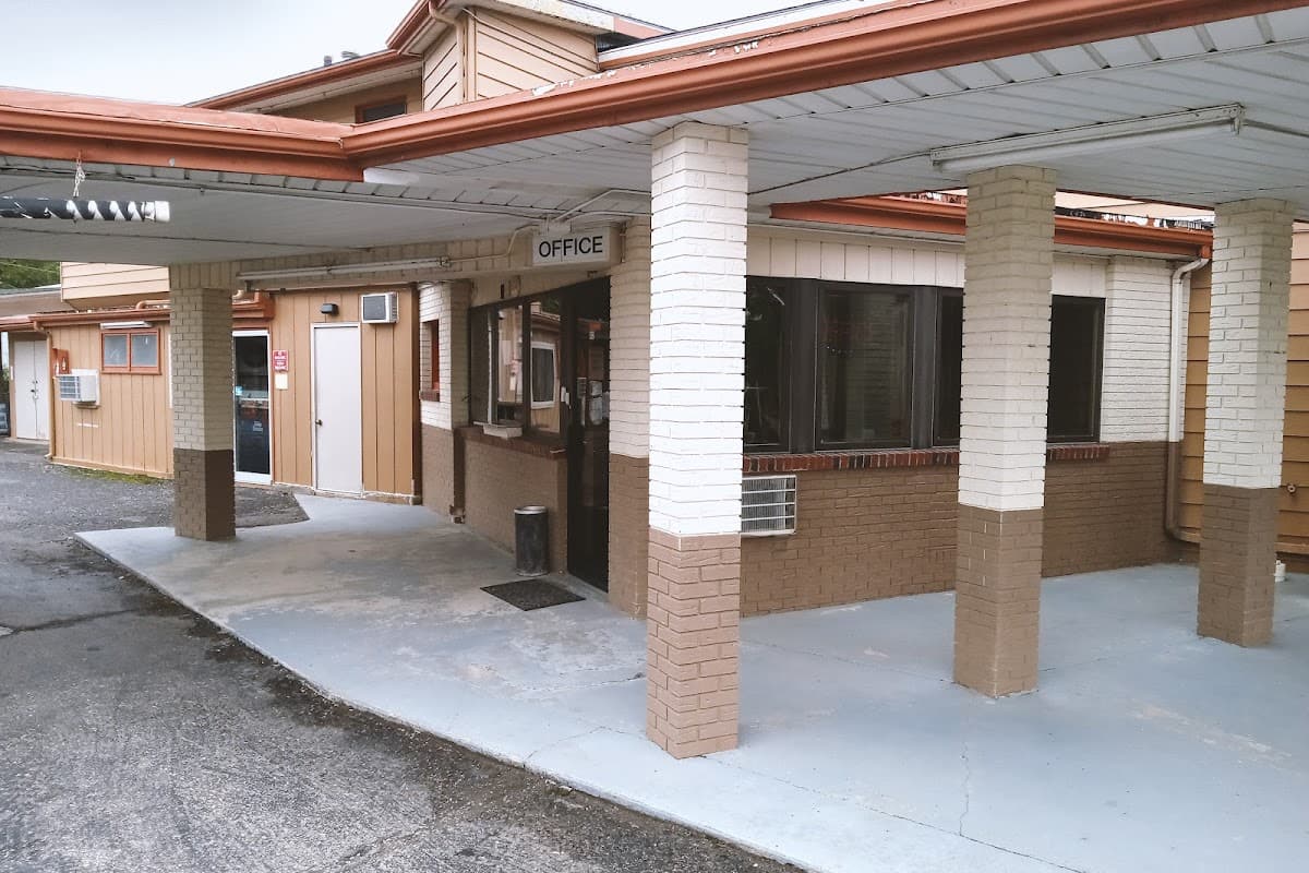 Blue Way Inn And Suites Winfield