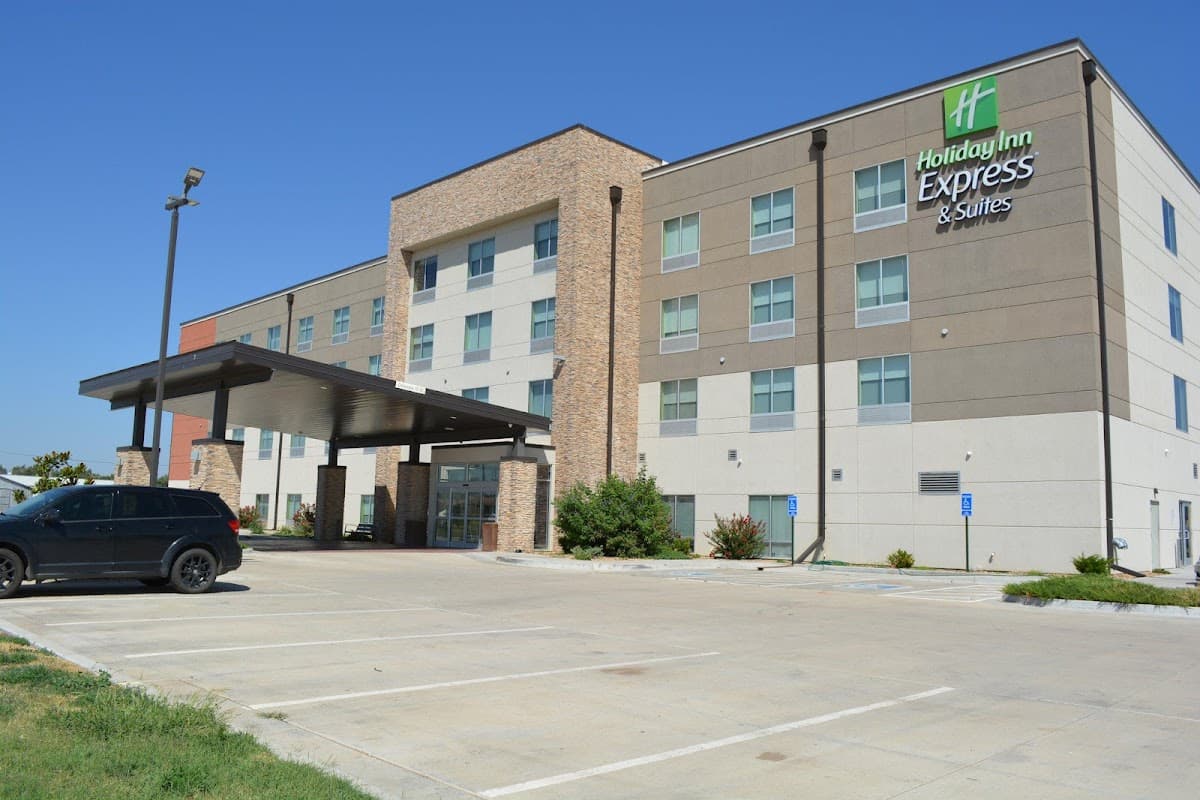 Holiday Inn Express & Suites Liberal by IHG