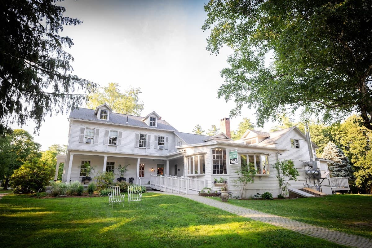 Buttonball Inn