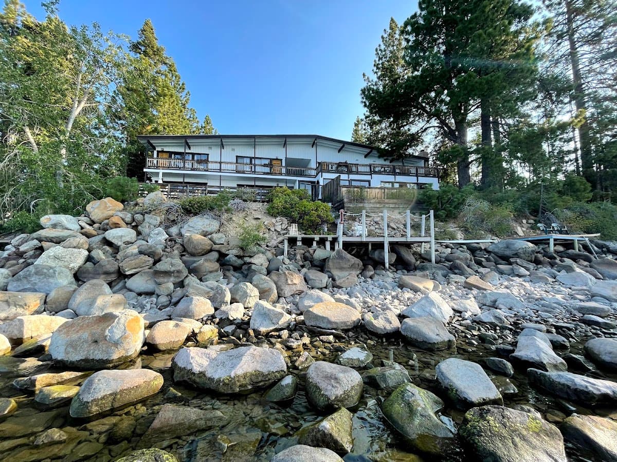 Holiday House