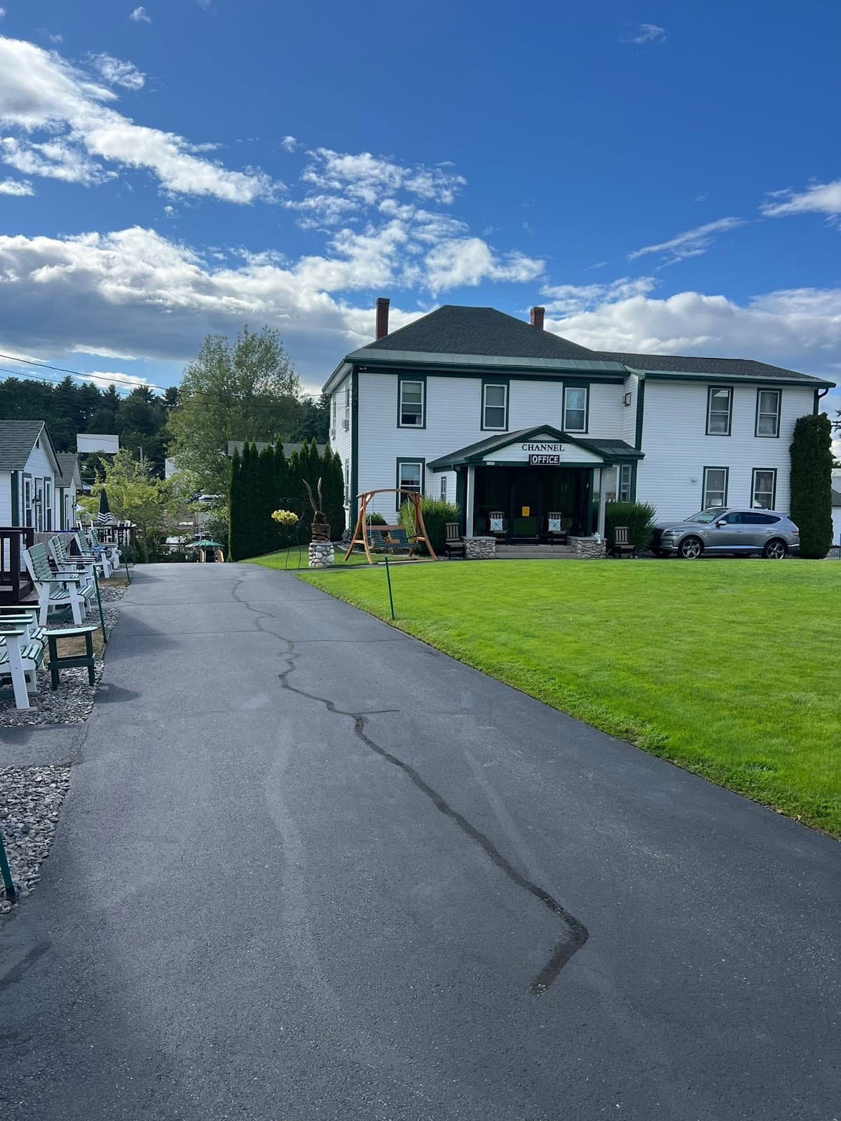 Channel Waterfront Cottages