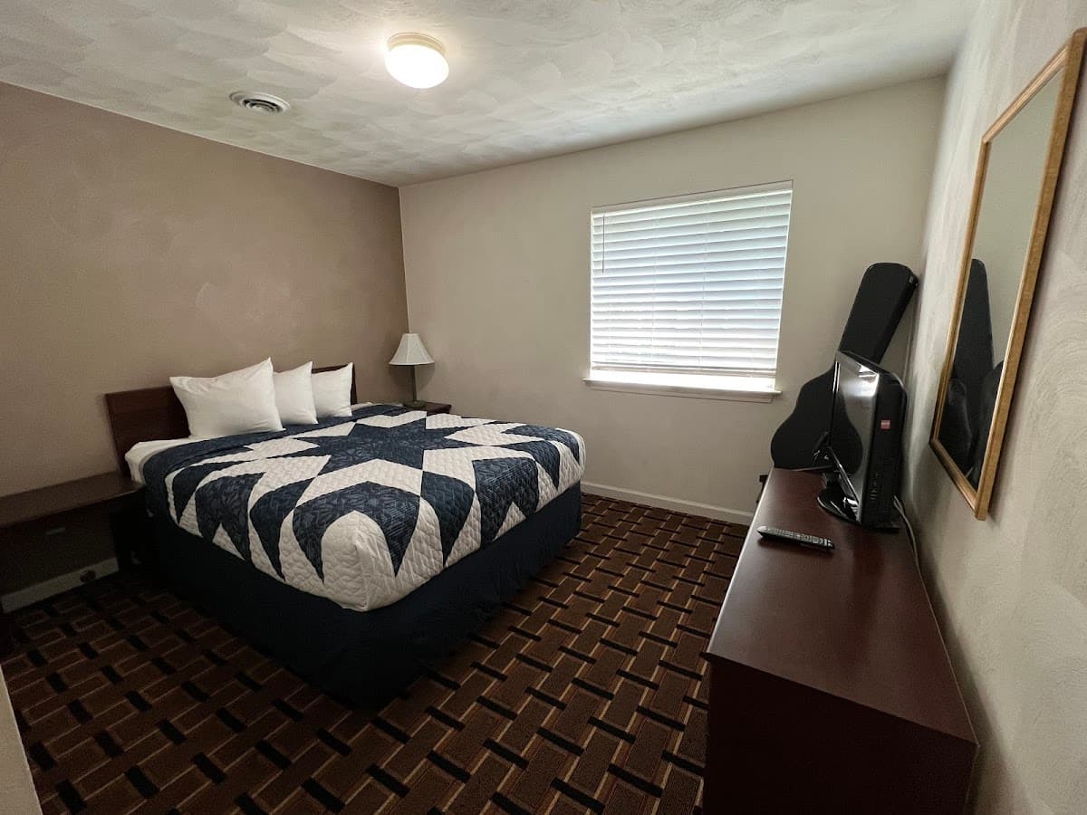 Affordable Suites Burlington