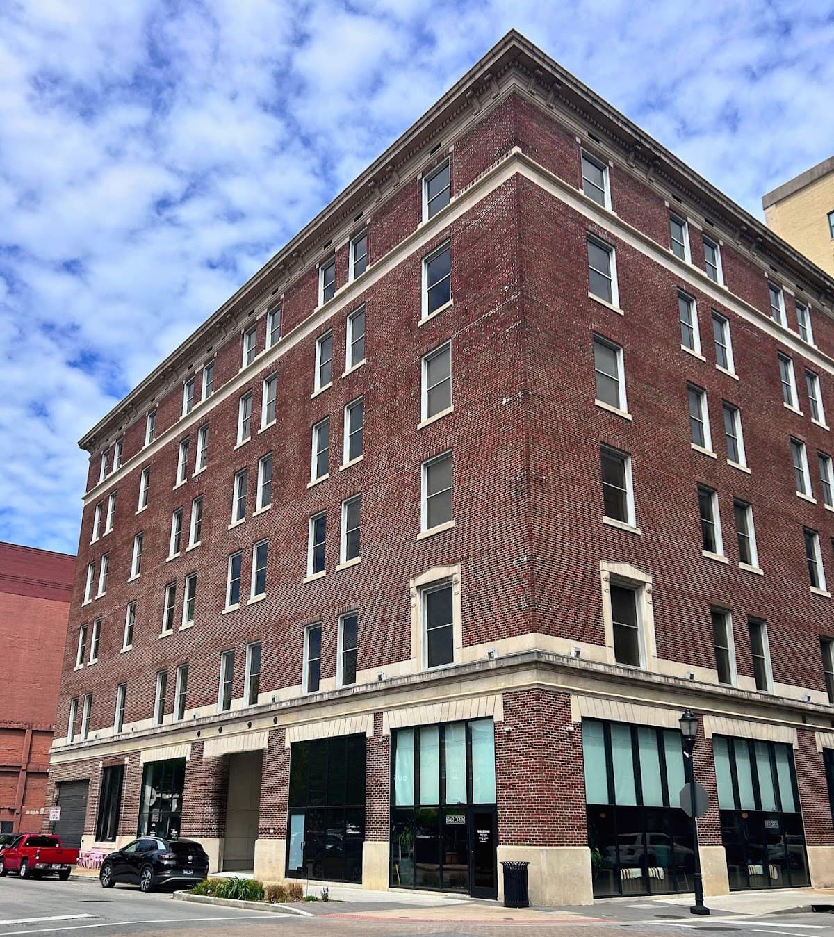 Hotel Clemons