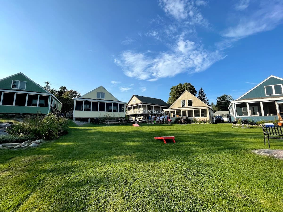 The Lodges at Oak Point