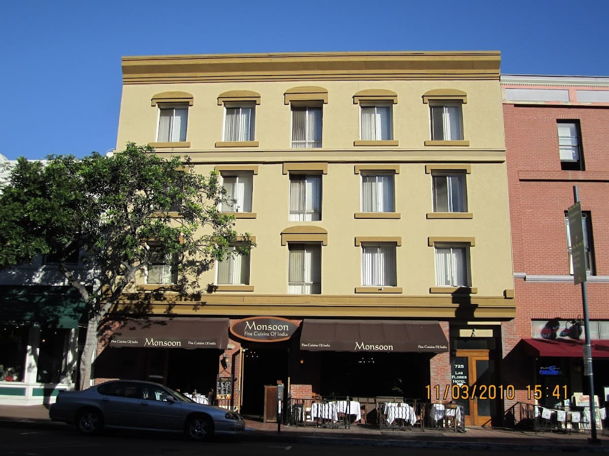 Las Flores Hotel
