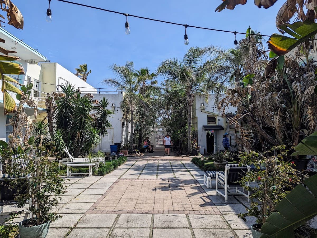 Seawalk Hotel