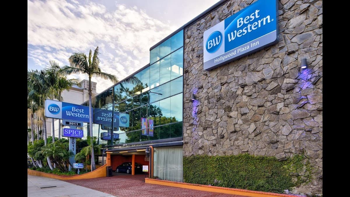 Best Western Hollywood Plaza Inn Hotel - Hollywood Walk of Fame LA