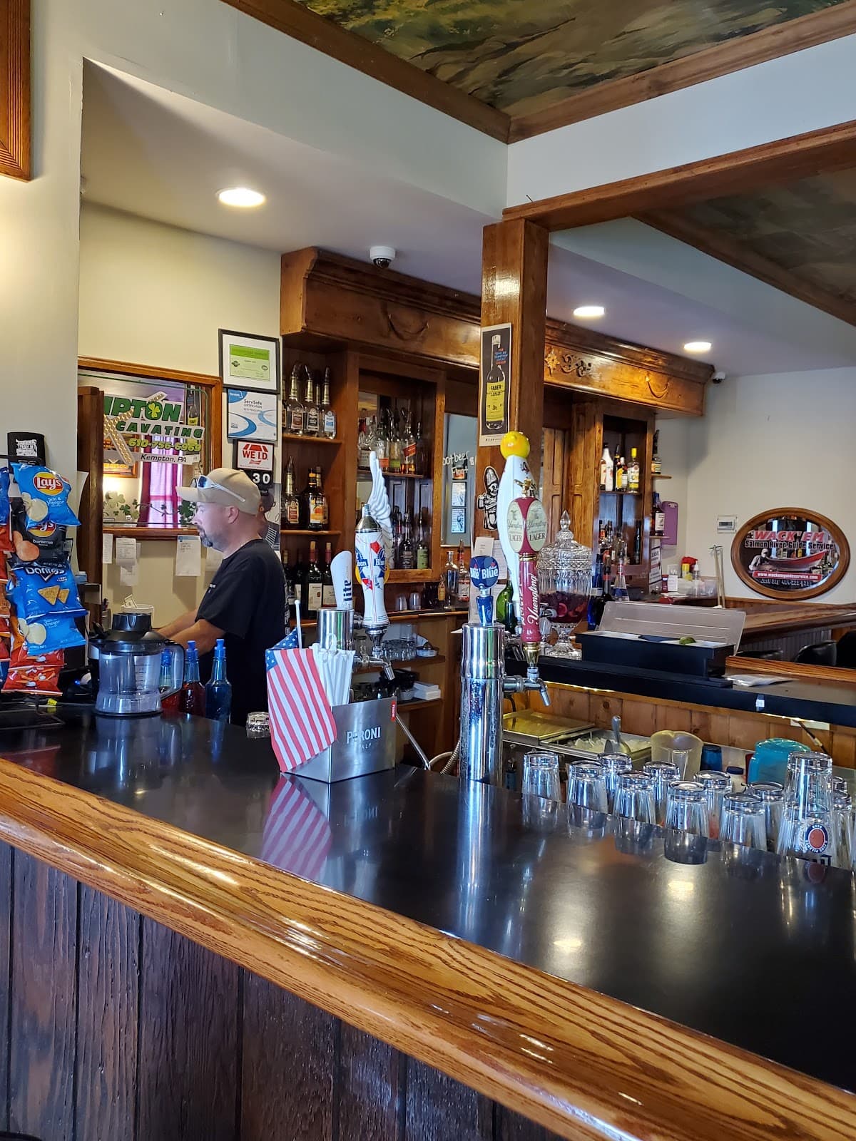 Kempton Hotel