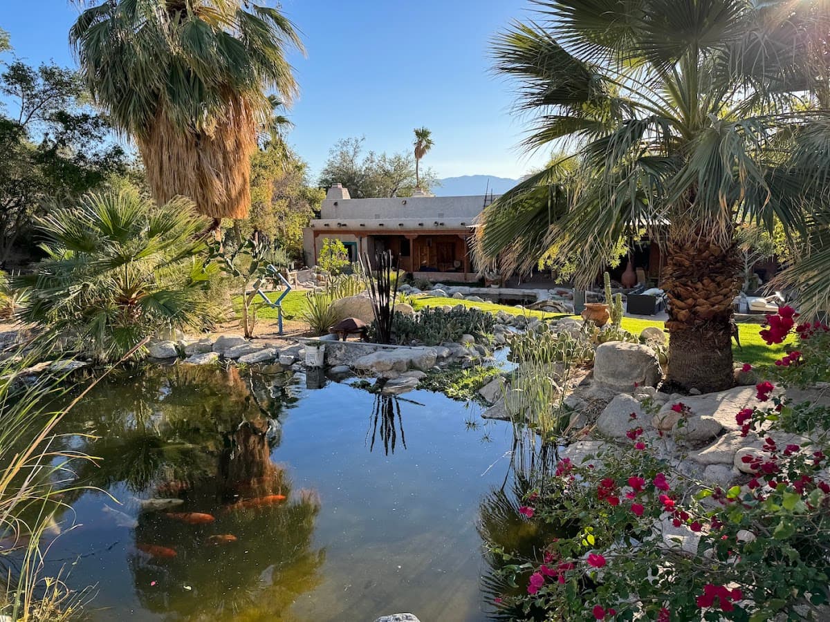 Bubbling Wells Oasis
