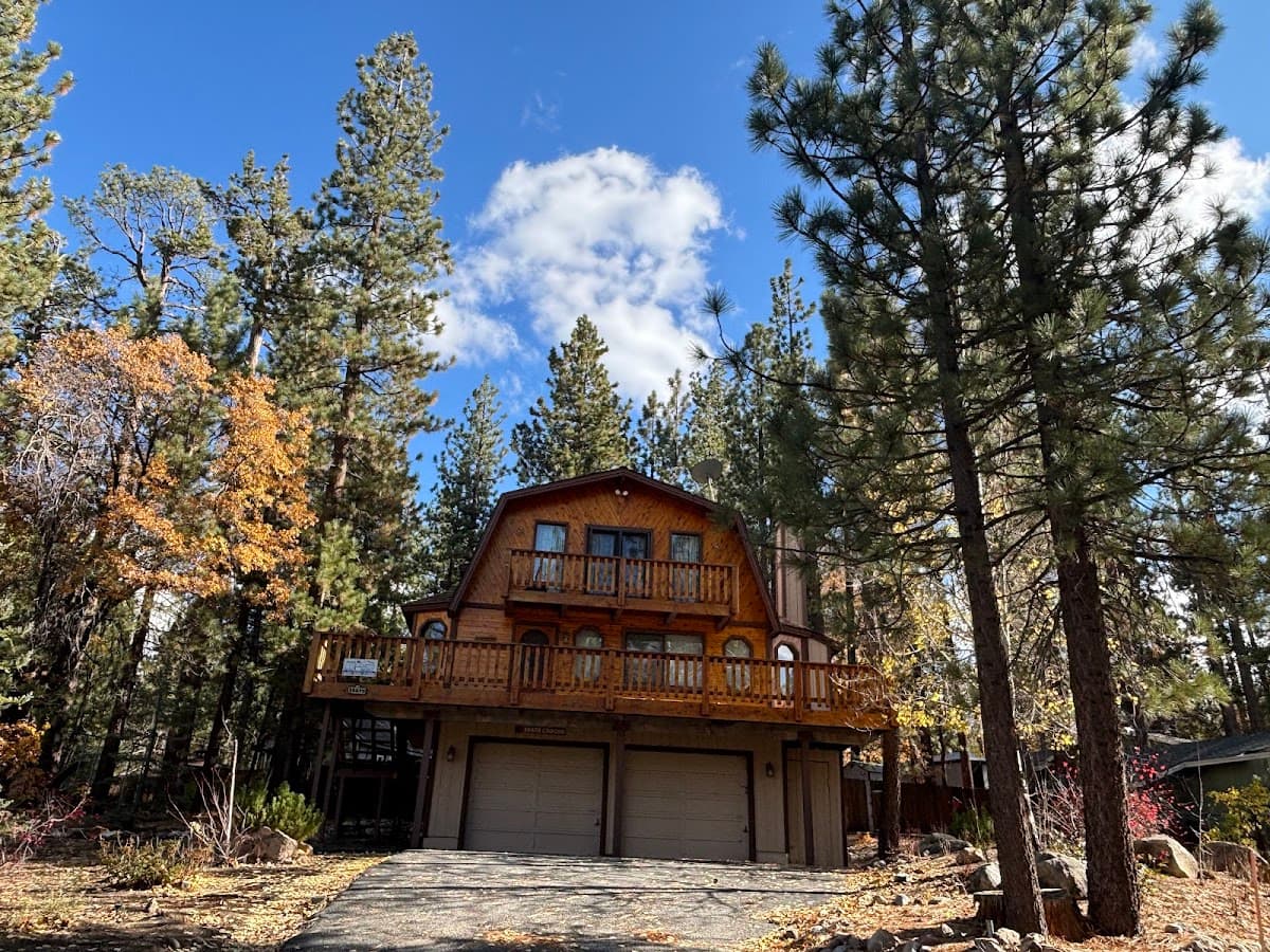 Big Bear Village Lodge