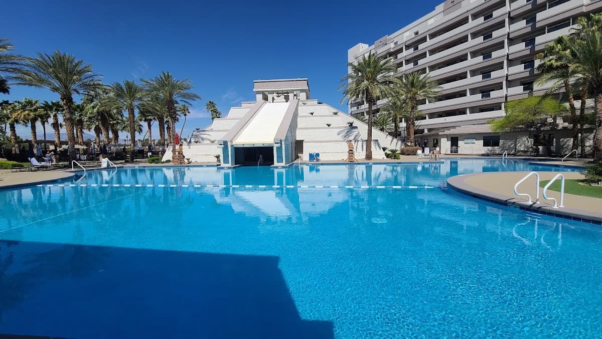CANCUN LAS VEGAS