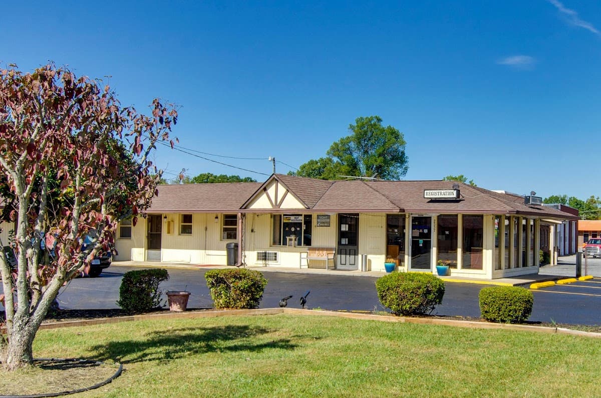 Scottish Inns Collinsville - Martinsville, VA