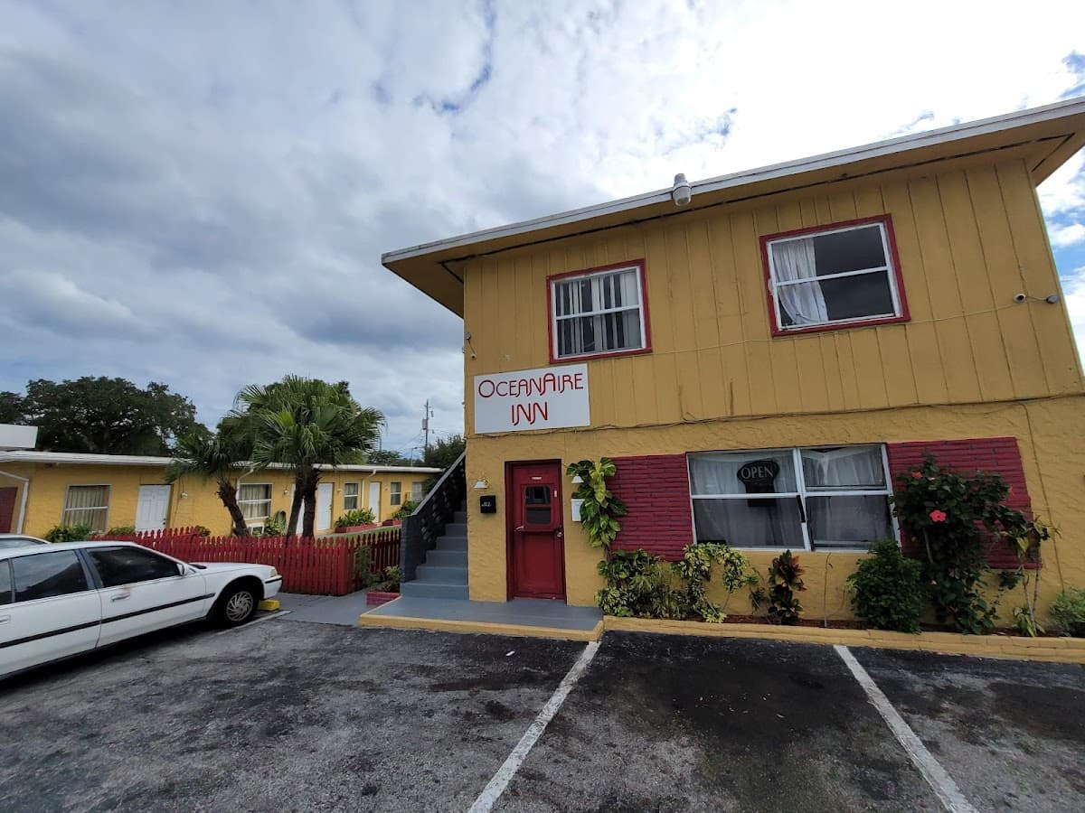 Oceanaire Inn