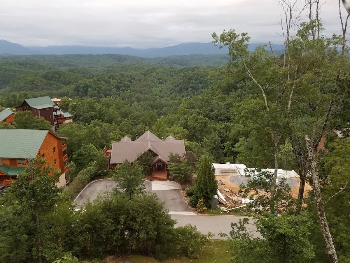 Majestic Lodge