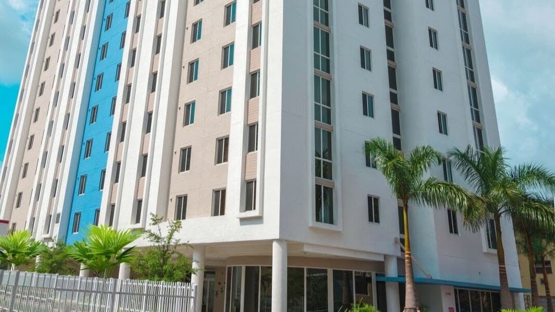Joe Moretti Apartments in Miami