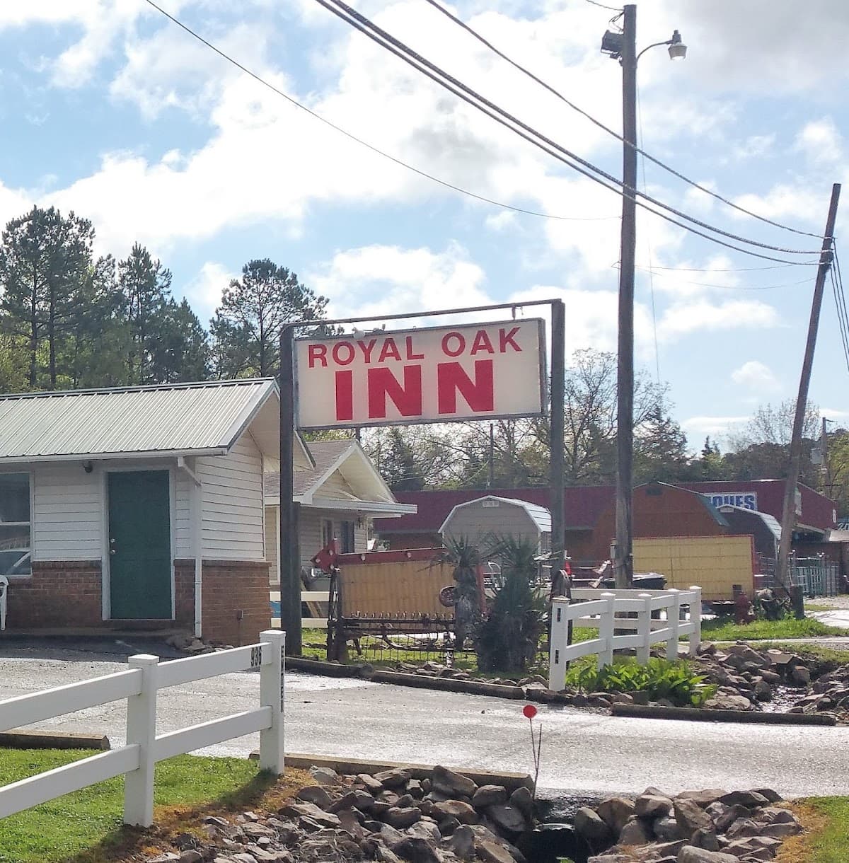 Royal Oak Inn