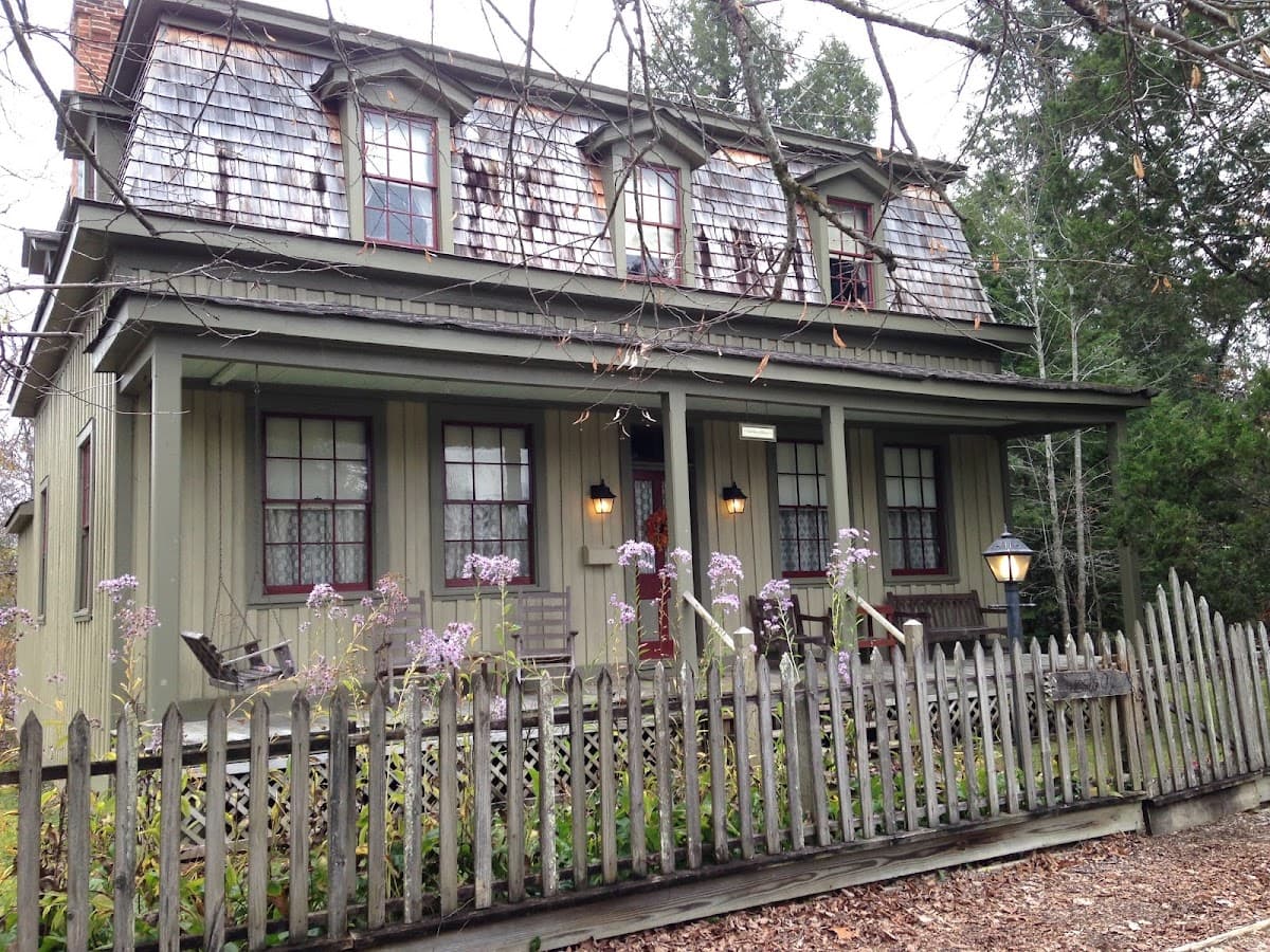 Newbury House Inn