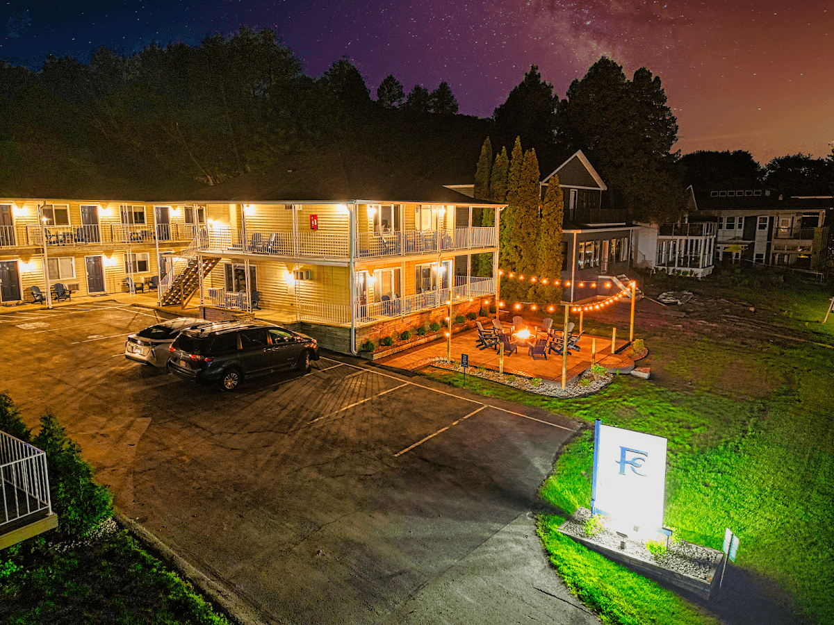 Fresh Coast Motel