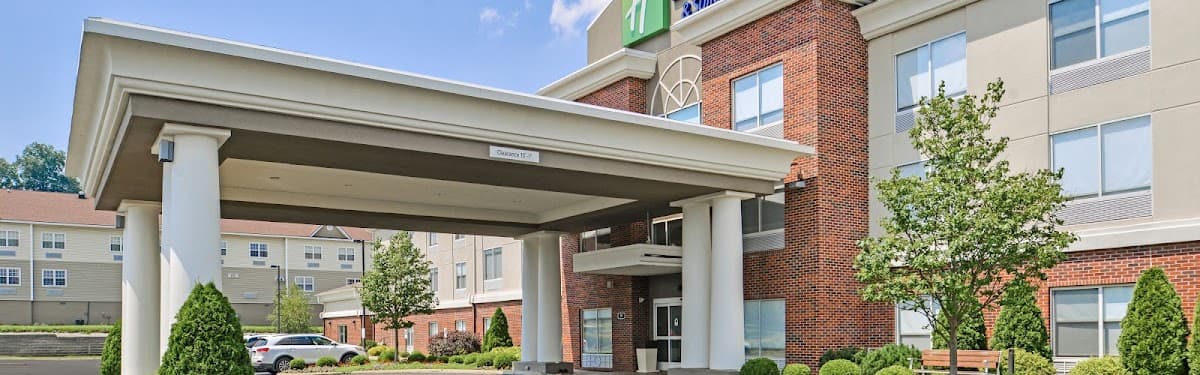 Holiday Inn Express & Suites Parkersburg - Mineral Wells by IHG