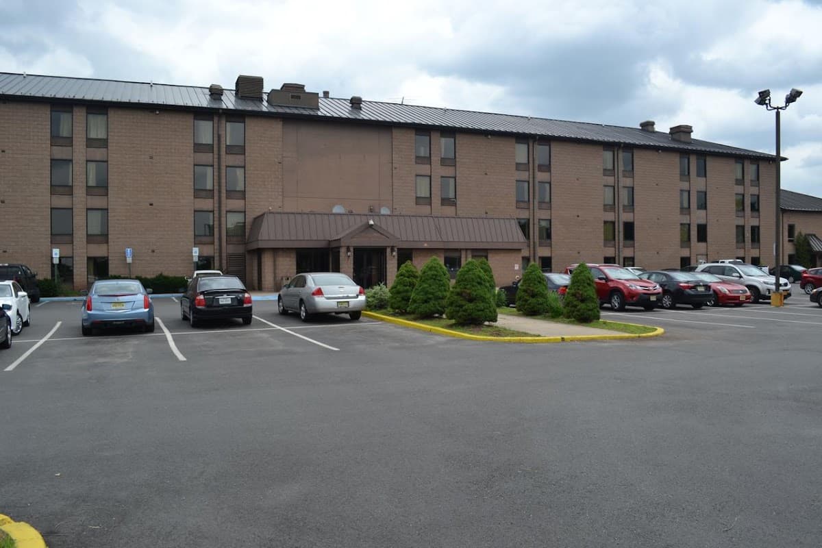 Town Inn & Suites South Plainfield NJ