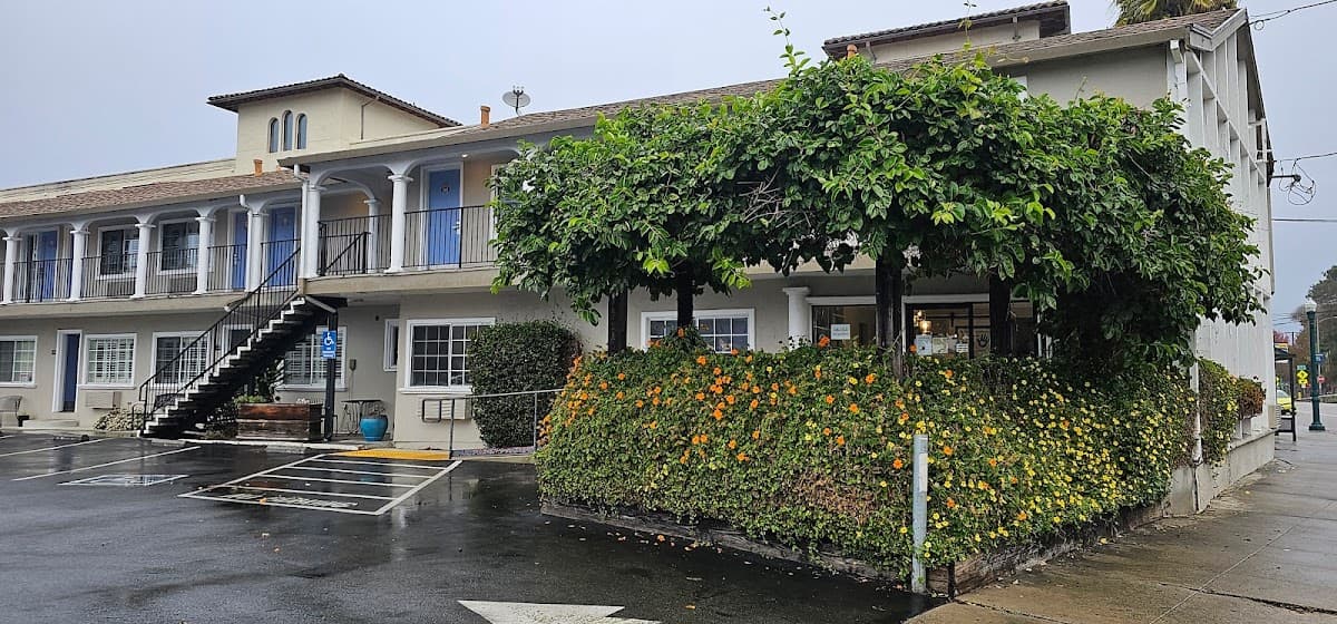 Bay Front Inn Hotel
