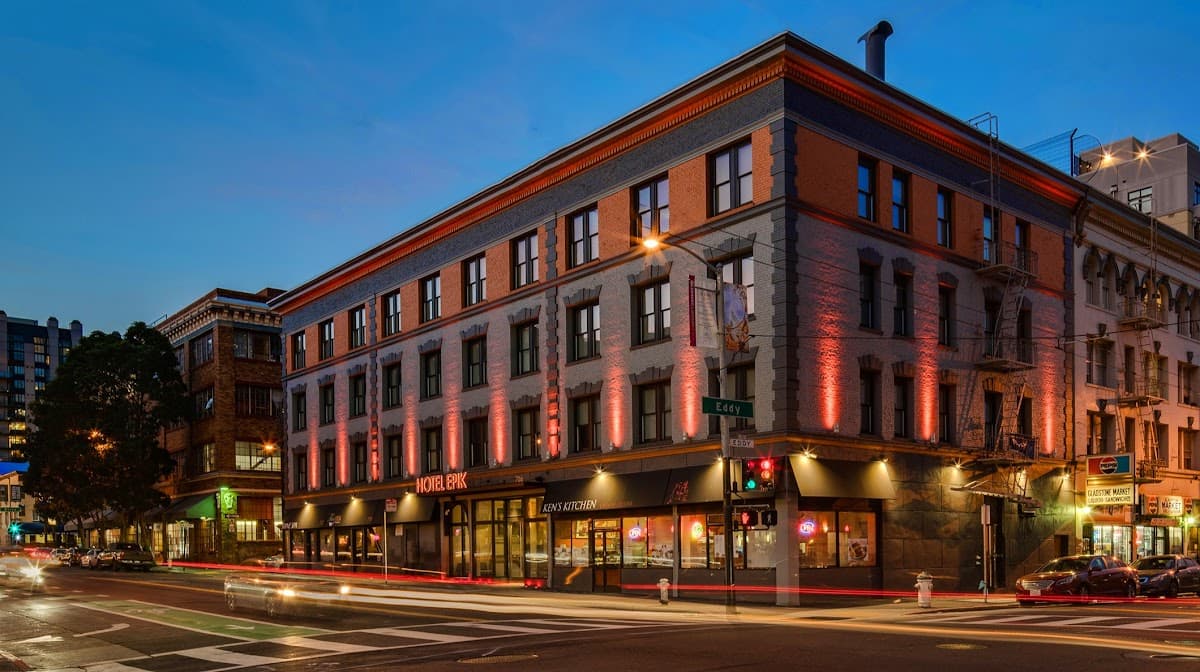 HOTEL EPIK