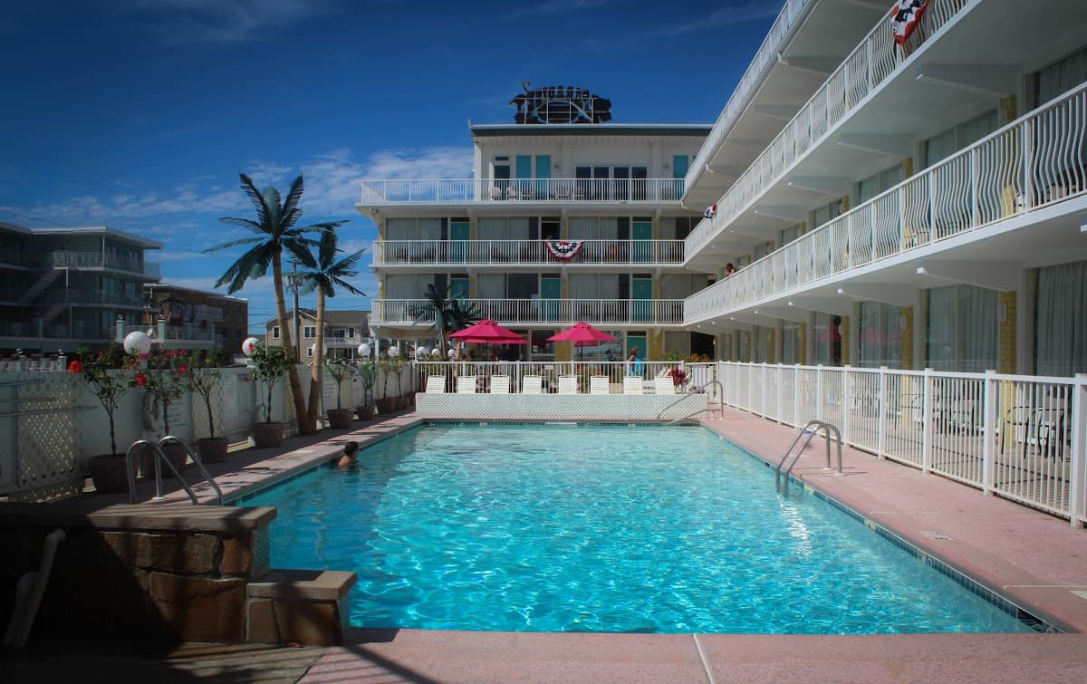 Paradise Ocean Resort