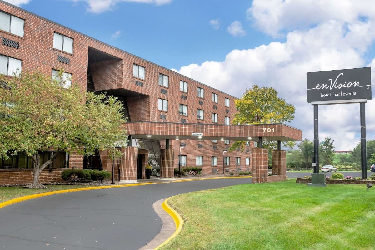 enVision Hotel St. Paul South