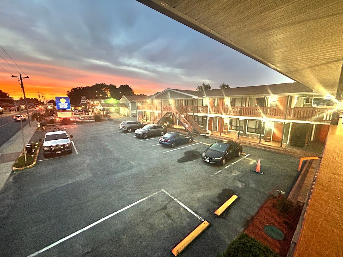 Atlantic Shores Inn and Suites