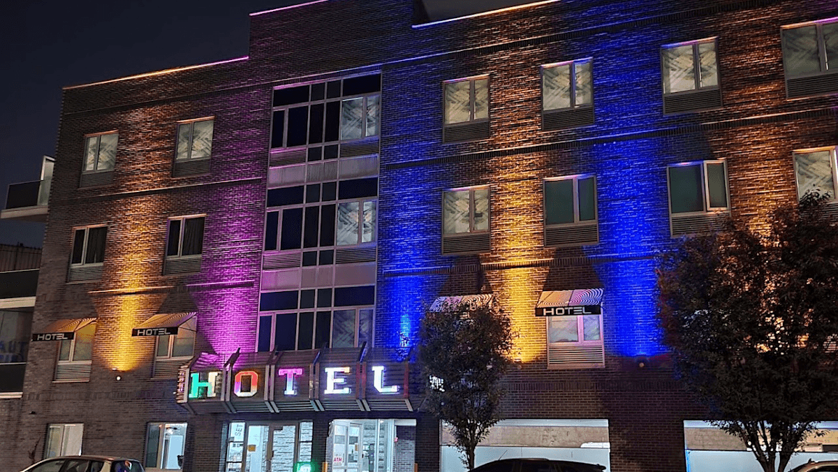 Jet Set Hotel