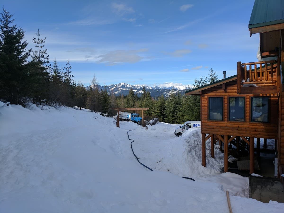 Alpine Lodge