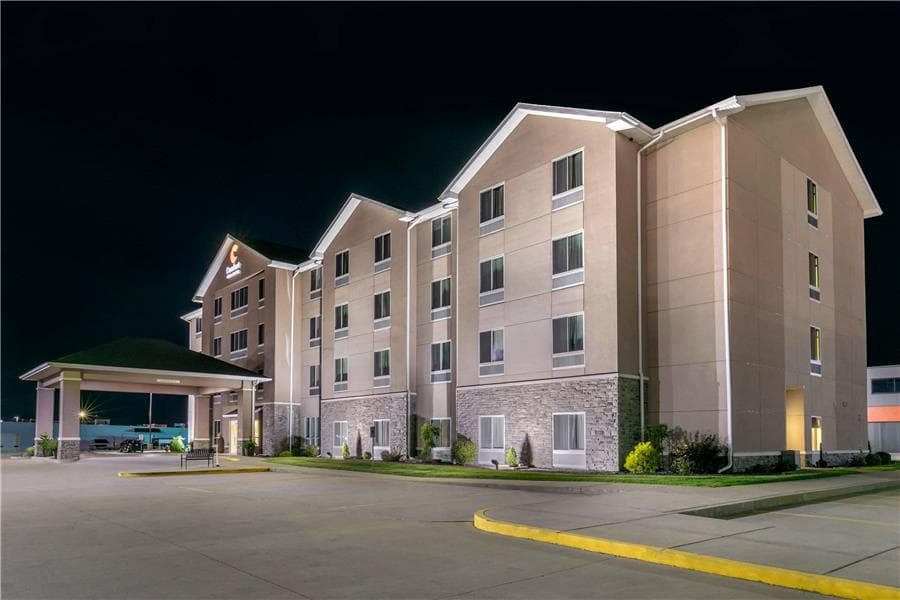 Comfort Inn & Suites Marion I-57