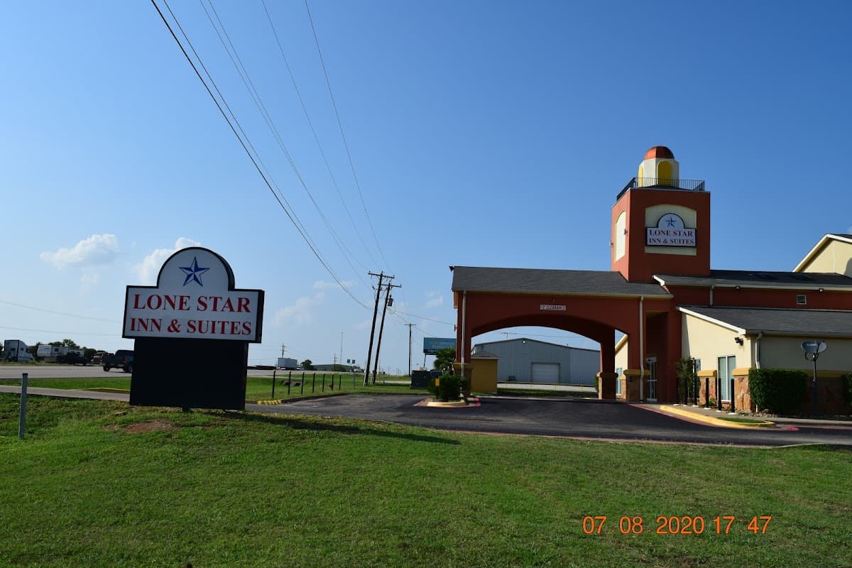 Lone Star Inn & Suites