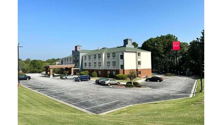 Ramada by Wyndham Lithia Springs Atlanta