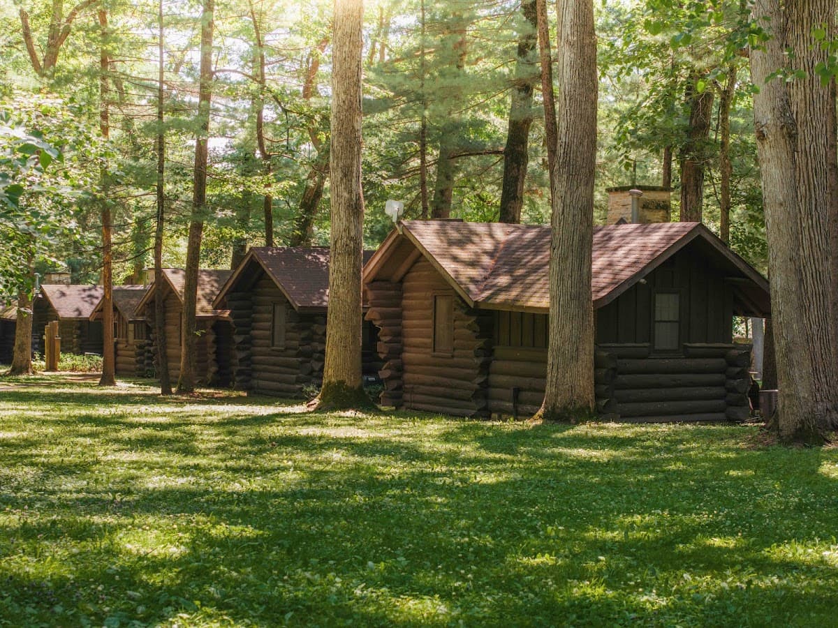 White Pines Lodge
