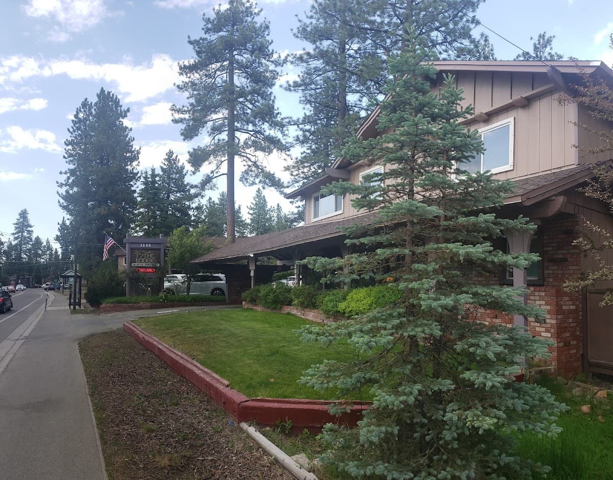 Lodge At Lake Tahoe