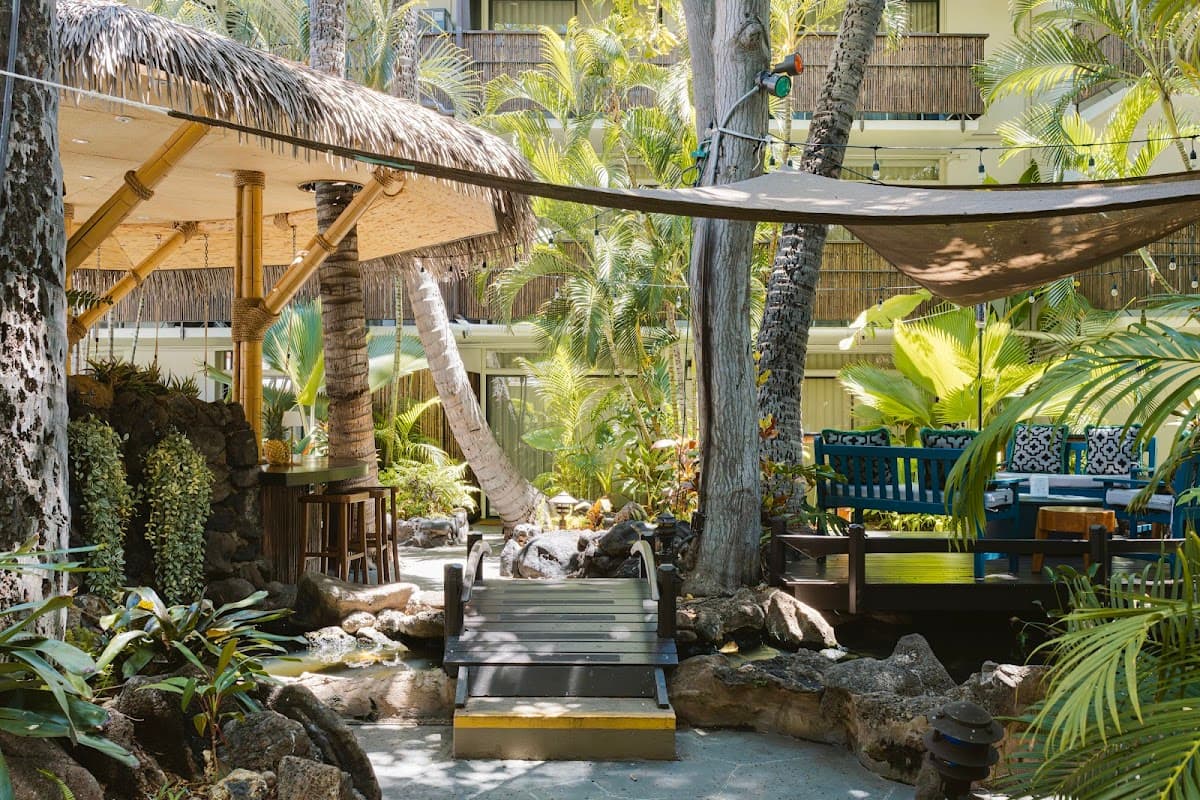 White Sands Hotel