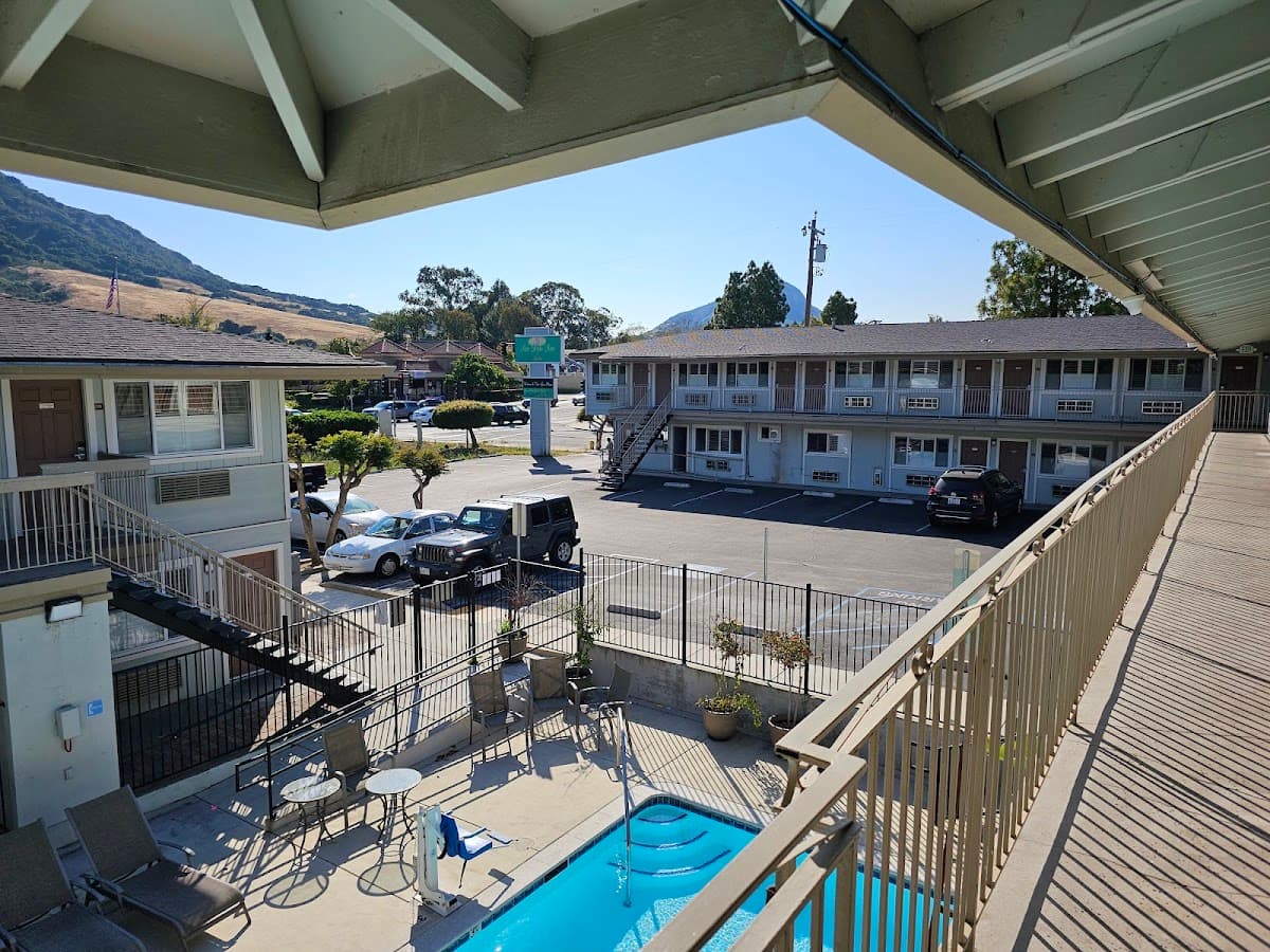 San Luis Inn and Suites
