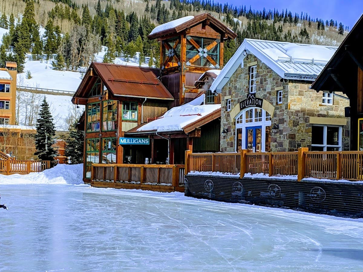 Mountain Plaza at Center Village by Copper Mountain Lodging
