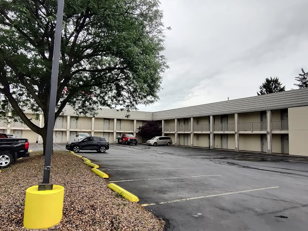 Red Roof Inn & Suites Herkimer