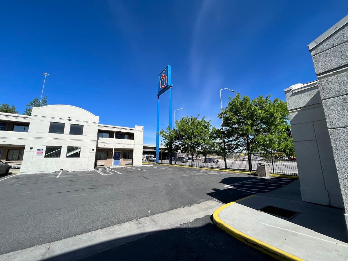 Motel 6 Salt Lake City, UT - Downtown